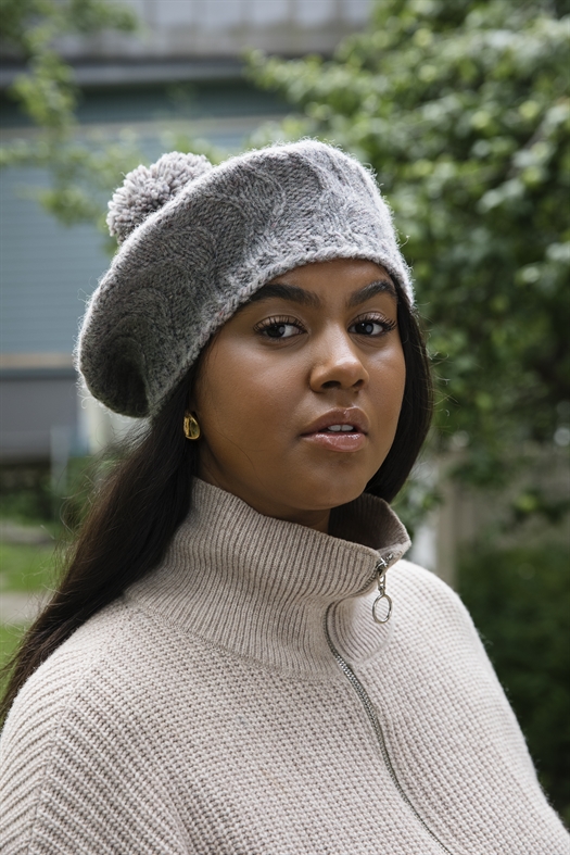 52 WEEKS OF ONE-SKEIN KNITS fra Laine 