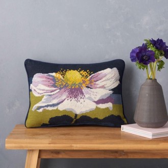JAPANESE ANEMONE designet af Magie Hollingworth