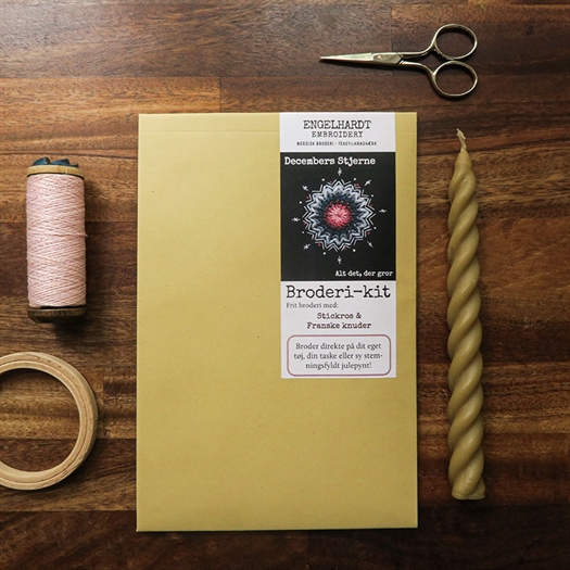 DECEMBERS STJERNE - SOLUVLIES KIT af Eva Engelhardt