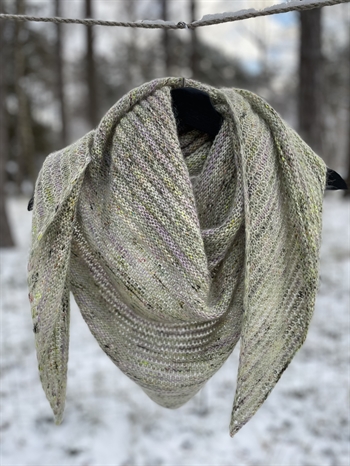 Fnug sjal designet af Inga Walløe 