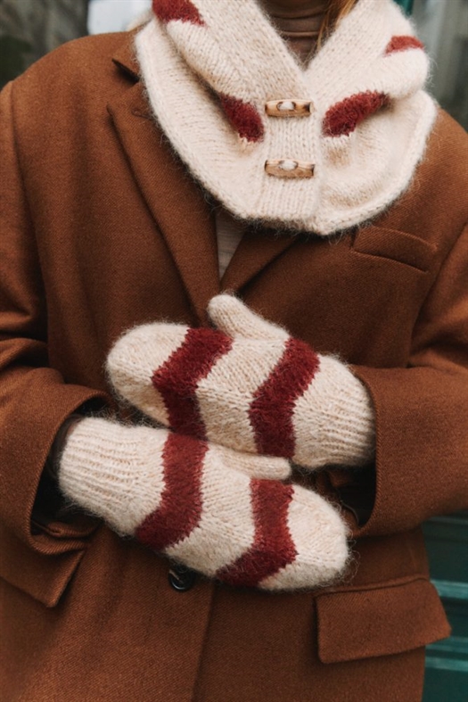 KAREN HOOD af Nordgardknits