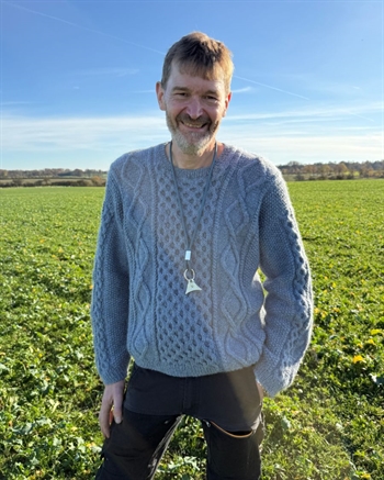 DAGMAR SWEATER MAN fra PetiteKnit