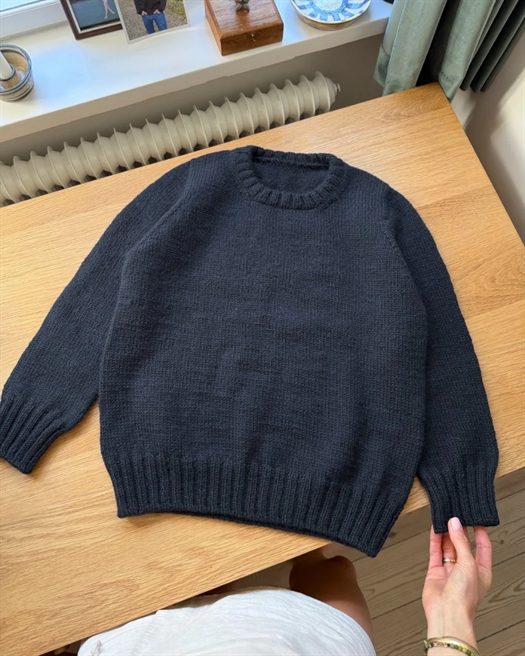 NIELS SWEATER JUNIOR fra PetiteKnit
