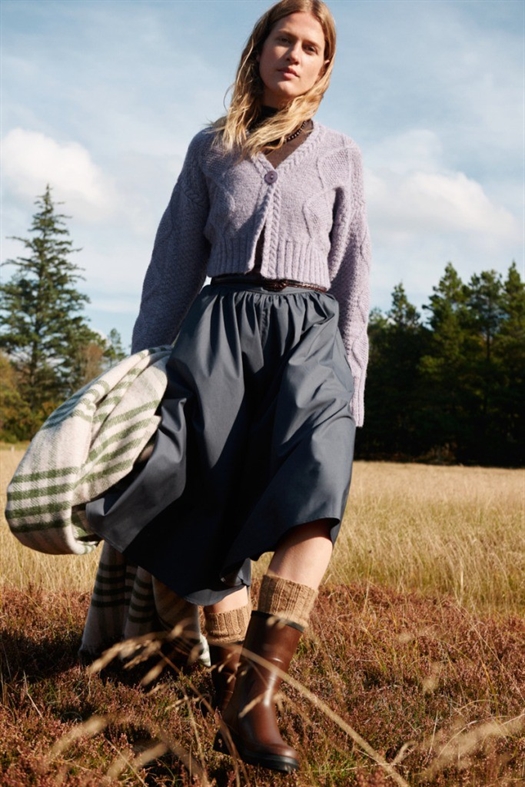 TVERSTED CARDIGAN fra Isager