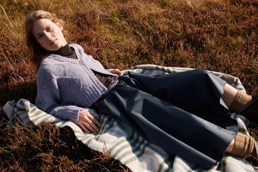 TVERSTED CARDIGAN fra Isager