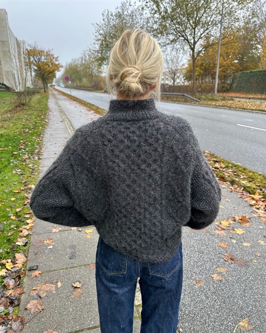 DAGMAR SWEATER fra PetiteKnit