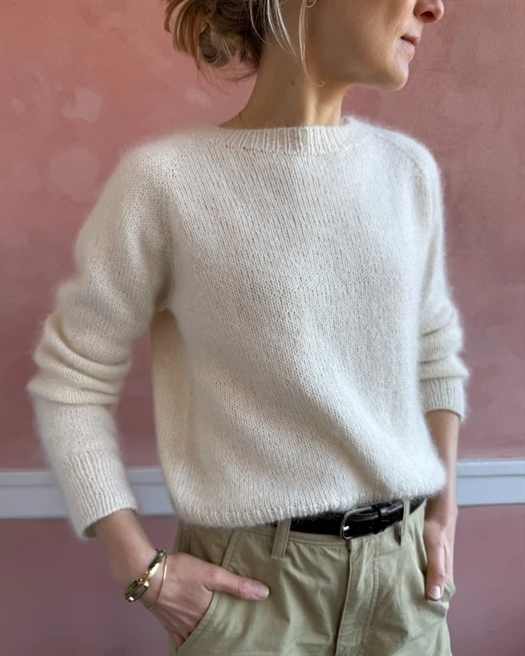 INGEN DIKKEDARER SWEATER fra PetiteKnit
