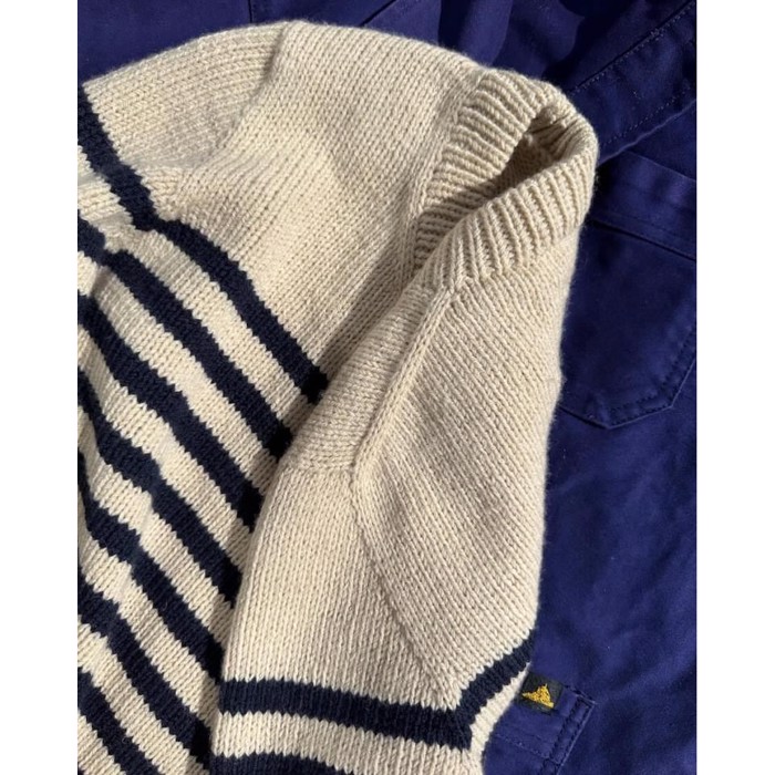 Lyon Sweater fra PetiteKnit