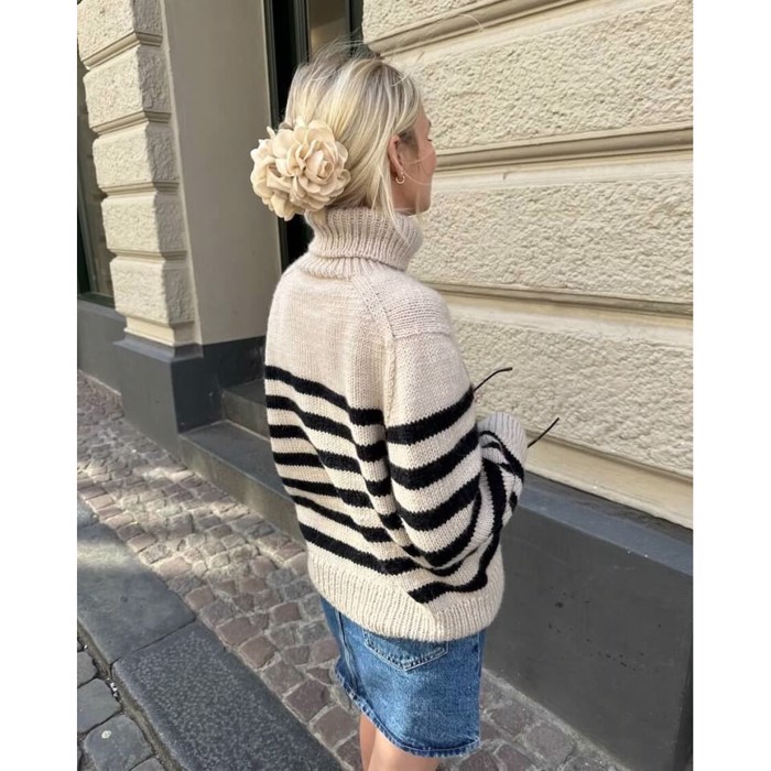 Lyon Sweater - Chunky Edition fra Petiteknit