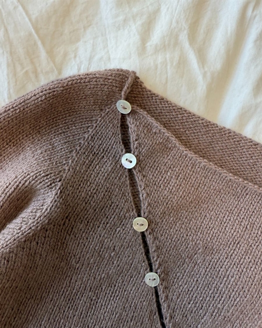 VALERIE BLOUSE fra PetiteKnit