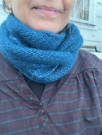 TILTED SCARF af Inga Walløe
