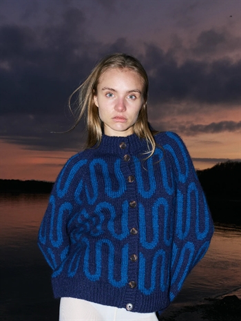 WAVE CARDI fra Spektakelstrik